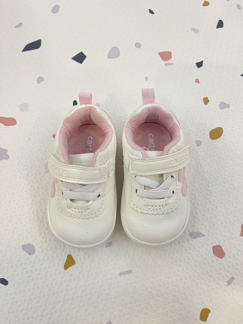 Carter’s Baby Shoes 0-3M (Category: Babies & Kids Fashion) located in Antipolo. Submitted by chelsiesm (Listing ID 1468349944, Image 1). Description: Carter’s baby shoes 0-3M nasukat lang Bought from canada.