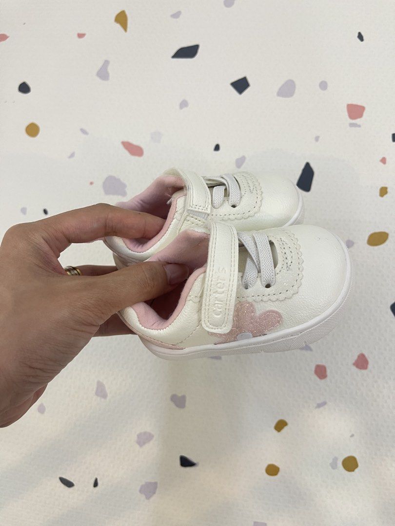 Carter’s Baby Shoes 0-3M (Category: Babies & Kids Fashion) located in Antipolo. Submitted by chelsiesm (Listing ID 1468349944, Image 3). Description: Carter’s baby shoes 0-3M nasukat lang Bought from canada.