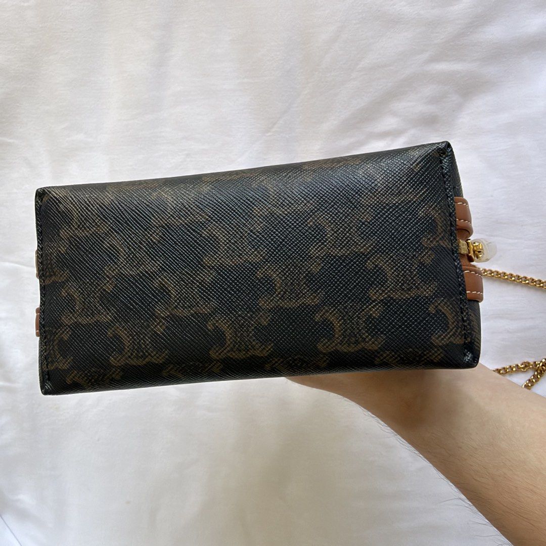 Celine Triomphe Clutch on Chain (Category: Luxury Bags & Wallets) located in Manila. Submitted by usetheoxfordcomma (Listing ID 1468423738, Image 3). Description: No flaws; basically new Includes dust bag, box, and card.