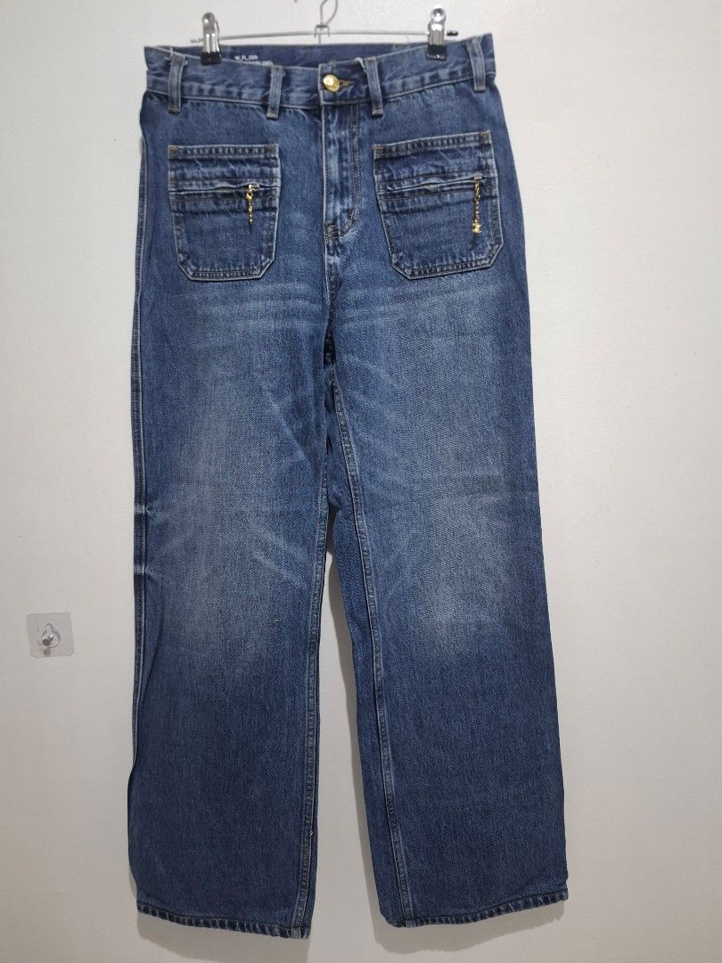 Celine womens 27 to 29 (Category: Jeans) located in Tarlac. Submitted by christopher.24 (Listing ID 1468325634, Image 1). Description: excellent condition.