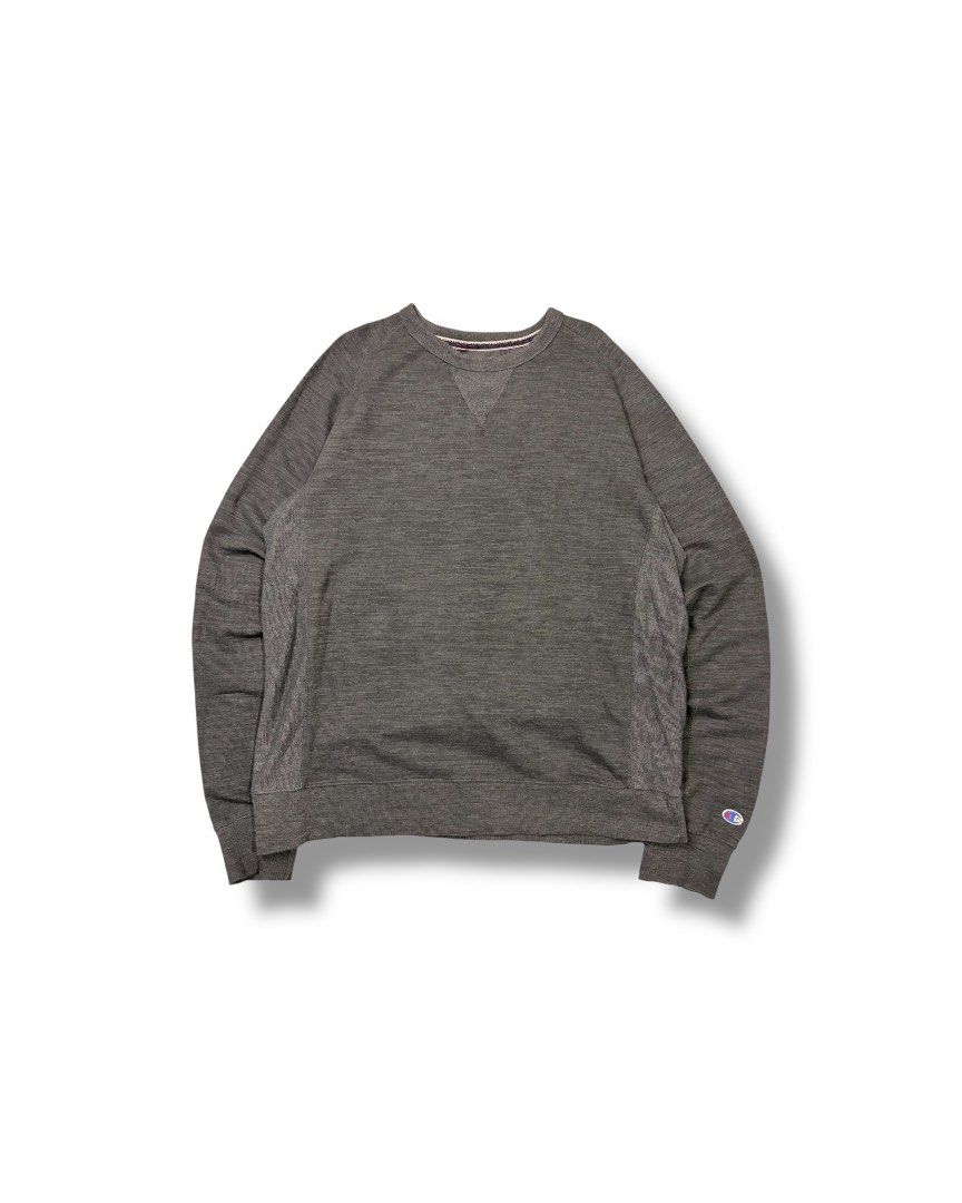 Champion Authentic Athletic Apparel Grey Sweatshirt XL (Category: Coats, Jackets and Outerwear) located in Cainta. Submitted by rizalthriftstuff (Listing ID 1468363461, Image 1). Description: Champ Dark Gray Dimes Size: XL Width: 24 Length: 28 Color Rate: 10 Condition: 9 Issue: Small Scratch Unnoticeable Mine - ₱450 - Brand: Champion - Size: Extra Large (XL) - Color: Grey - Material: 57% Cotton, 43% Polyester - Design: Crew neck with V-stitch and
