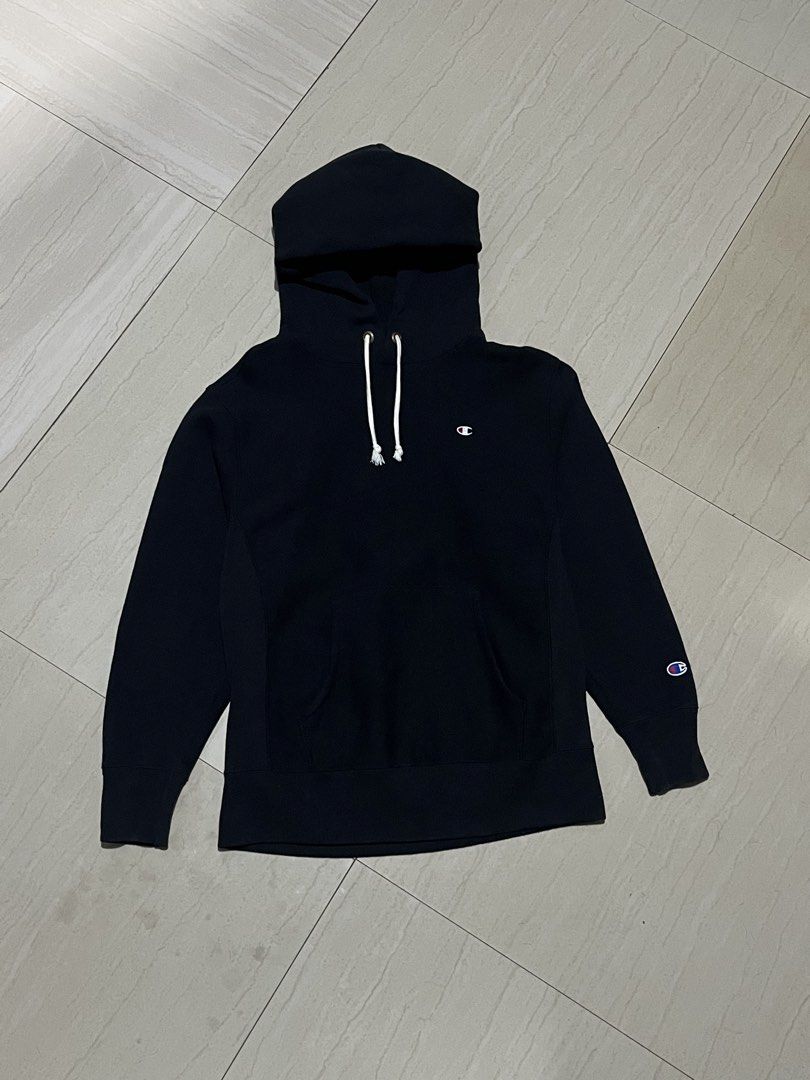 Champion Hoodie (Category: Hoodies) located in Talisay. Submitted by arabell21 (Listing ID 1468457448, Image 1). Description: Good as new condition Size small on tag W19 L26 Color rate 10/10 No issue.