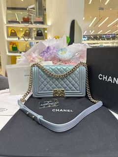 (Category: ) located in . Submitted by stylishtalk (Listing ID 1468355107, Image 1). Description: .