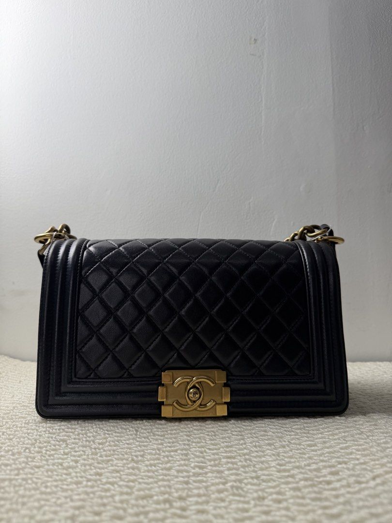 CHANEL Medium Boy Bag - Black (Category: Luxury Bags & Wallets) located in Manila. Submitted by corte.collection (Listing ID 1468413972, Image 1). Description: Mint / like new condition 🙌🏻 Limited stock on hand & lowest in the market 📍Meetups @ Makati area or BGC / Shipping Worldwide 📩 Message me for more info & pictures 📲 Follow our FB Page @ Corté.