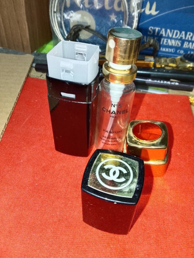 Chanel No. 5 Travel Refillable Spray (Category: Vintage Collectibles) located in Santo Tomas. Submitted by retrotastic (Listing ID 1468312264, Image 3). Description: check pics..