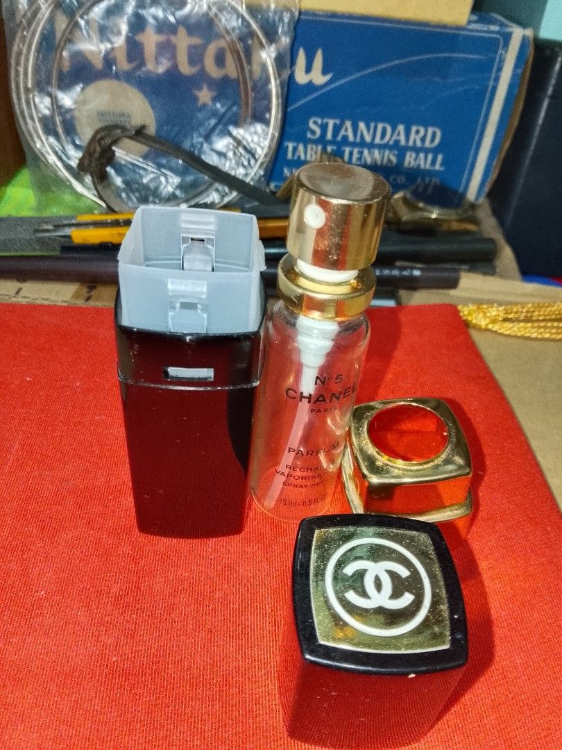 Chanel No. 5 Travel Refillable Spray (Category: Vintage Collectibles) located in Santo Tomas. Submitted by retrotastic (Listing ID 1468312264, Image 1). Description: check pics..