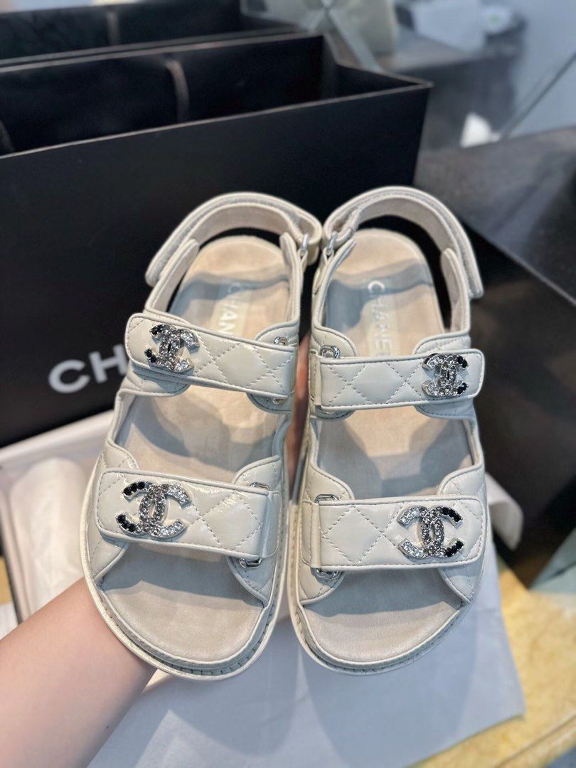 chanel sandals 1 preorder sa quality (Category: Flats & Sandals) located in Angeles City. Submitted by luxurybagphilippines_byqueen (Listing ID 1468435557, Image 3). Description: preorder for sure buyer dp req fullpayment kadting pinas altrntve item posted meron din mas low quality if ano bet nyo no half size.