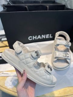(Category: ) located in . Submitted by luxurybagphilippines_byqueen (Listing ID 1468435557, Image 1). Description: .