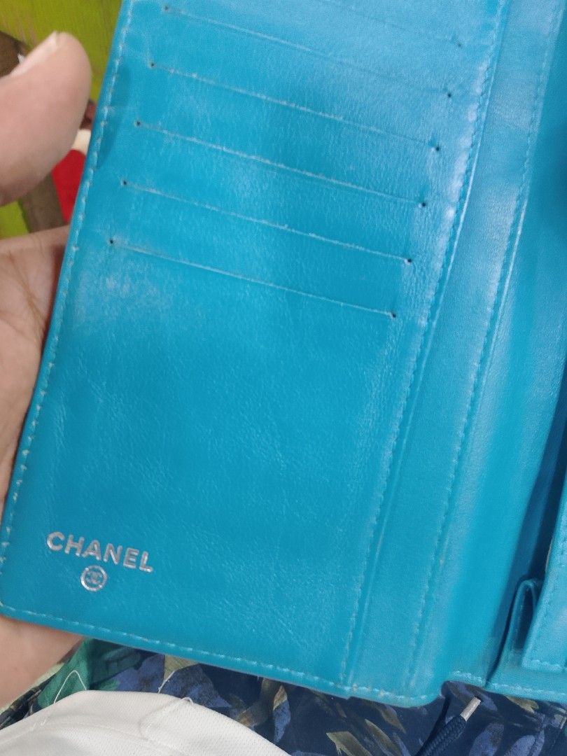 chanel wallet (Category: Luxury Bags & Wallets) located in Datu Odin Sinsuat (Dinaig). Submitted by matic_01 (Listing ID 1468419519, Image 2). Description: legit po super ganda pa promise.