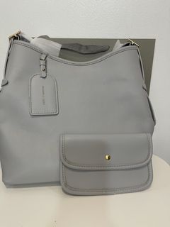 (Category: ) located in . Submitted by preloved.closet2 (Listing ID 1468314026, Image 1). Description: .