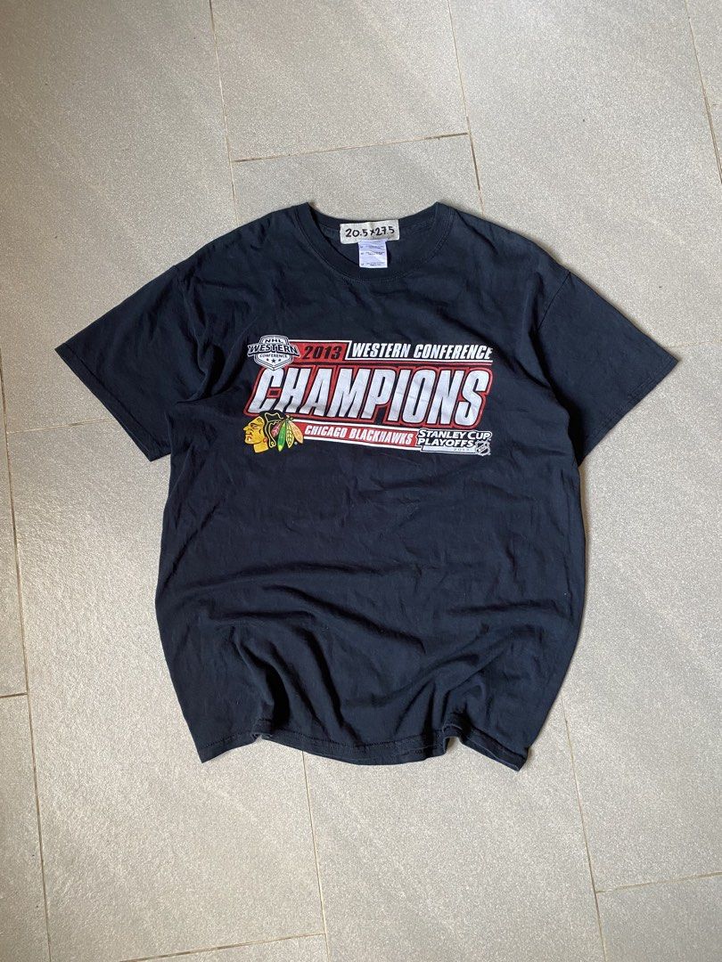 Chicago BlackHawks WC Stanley champions (Category: Tshirts & Polo Shirts ) located in Digos. Submitted by thriftflexph (Listing ID 1468352648, Image 2). Description: Size&Dimes:20.5/27.5 Color&Condi:9.5/10 issue:none DM for more information 🫶 Items are all thrifted/Handpicked Can ship nationwide🇵🇭 Add Shipping Fee ✈️🎁.