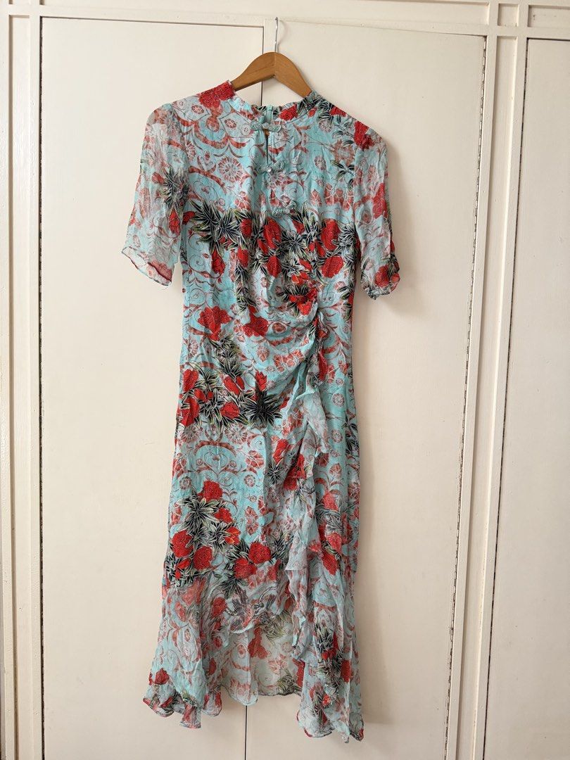 chinese inspired dress (Category: Dresses) located in Cabanatuan. Submitted by brokegirlwholovesclothes (Listing ID 1468470546, Image 1). Description: - best fits size S-M - waist up to 29", length 47".