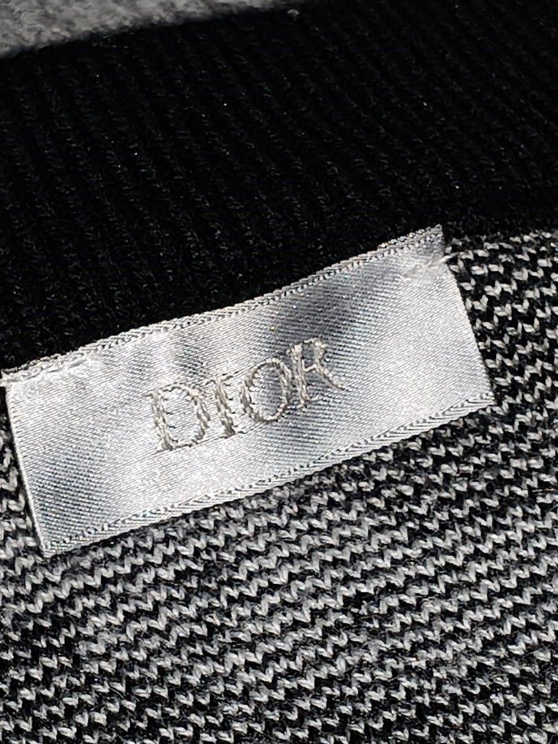 Christian Dior Oblique Knit Sweater (Category: Coats, Jackets and Outerwear) located in La Trinidad. Submitted by beenaged (Listing ID 1468483574, Image 3). Description: - Dior Oblique Knit Sweater - size medium to large - dimensions 22.5 armpit to armpit 27 shoulder to hem - excellent to good as new condition - price 4,880 - Location Baguio City - shipping nationwide .