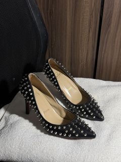 (Category: ) located in . Submitted by purrrcloset (Listing ID 1468373152, Image 1). Description: .