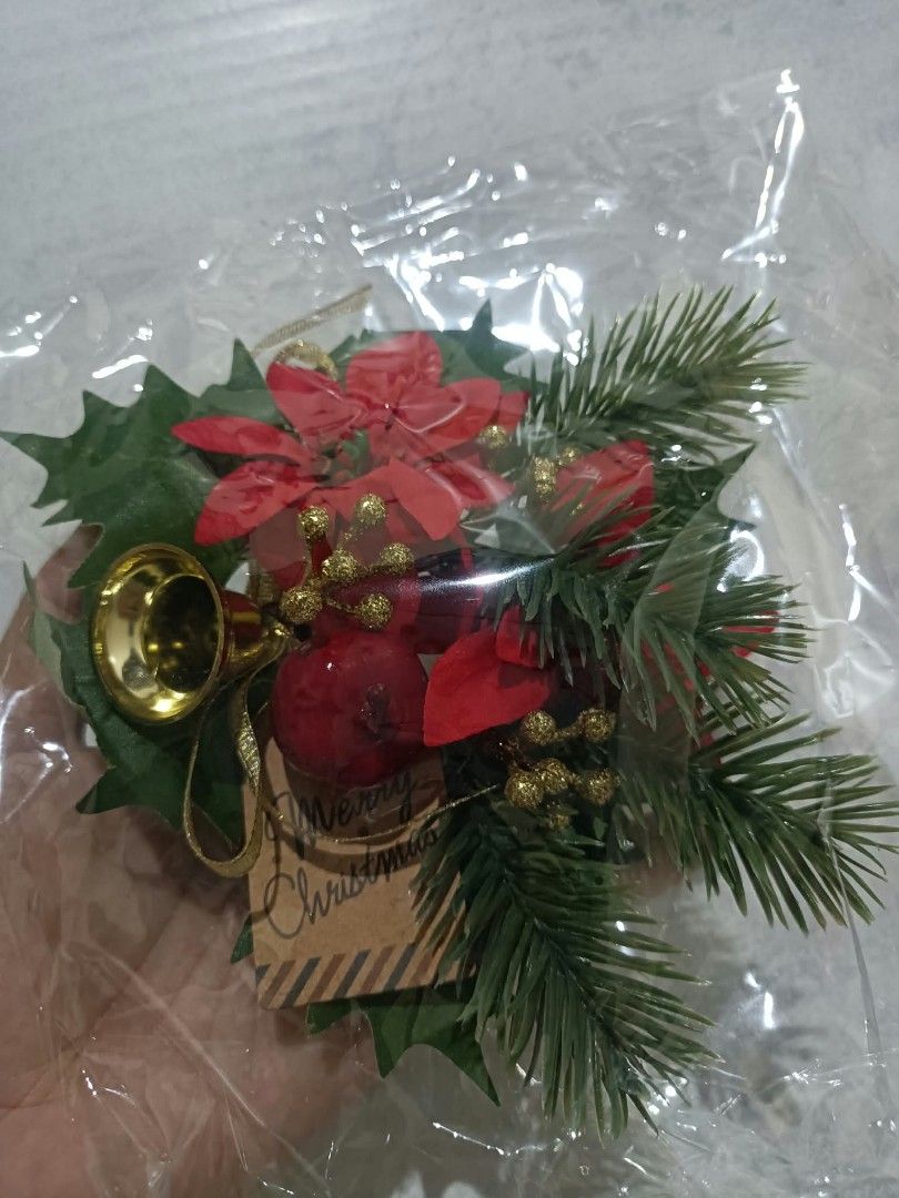Christmas Decors 2 set (Category: Other Home Decor) located in Davao. Submitted by lotispreloved (Listing ID 1468473696, Image 2). Description: .