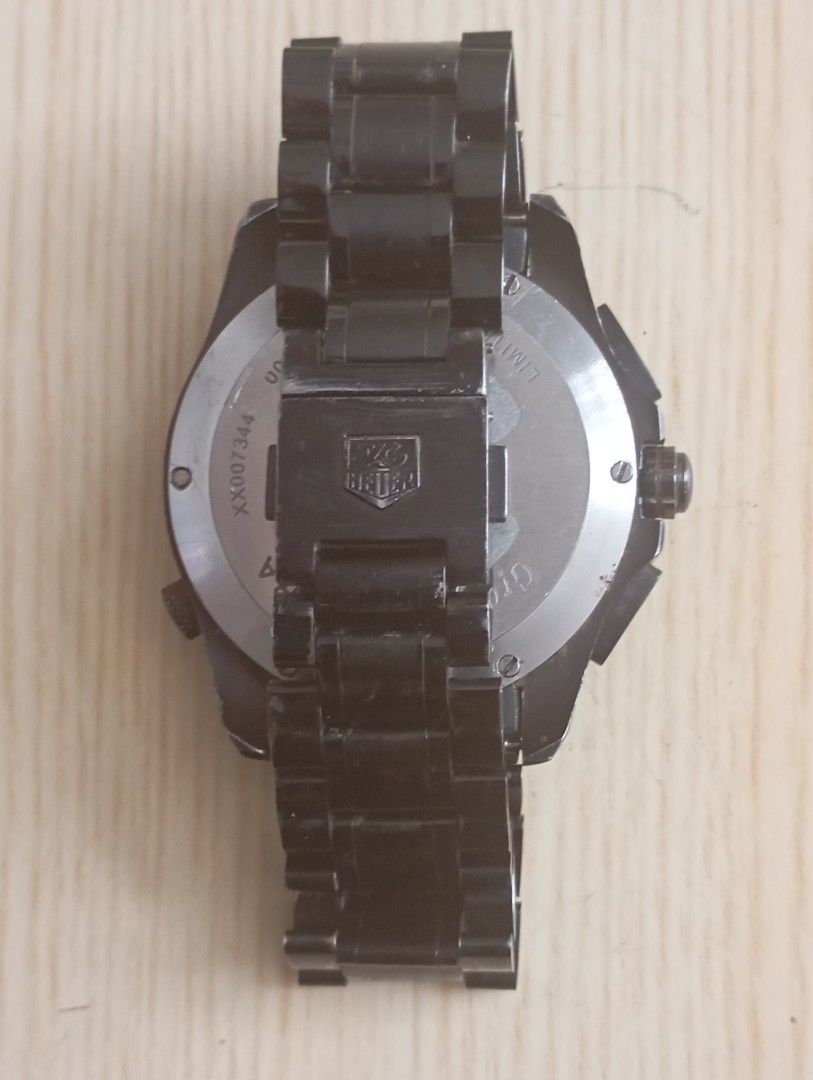 Chronograph (Category: Men's Watches) located in Las Pinas. Submitted by quick_deals_great_finds2 (Listing ID 1468310538, Image 3). Description: Quartz chronograph with battery 42mm large fits wrist 7 inches Fully functional chrono dials buttons.
