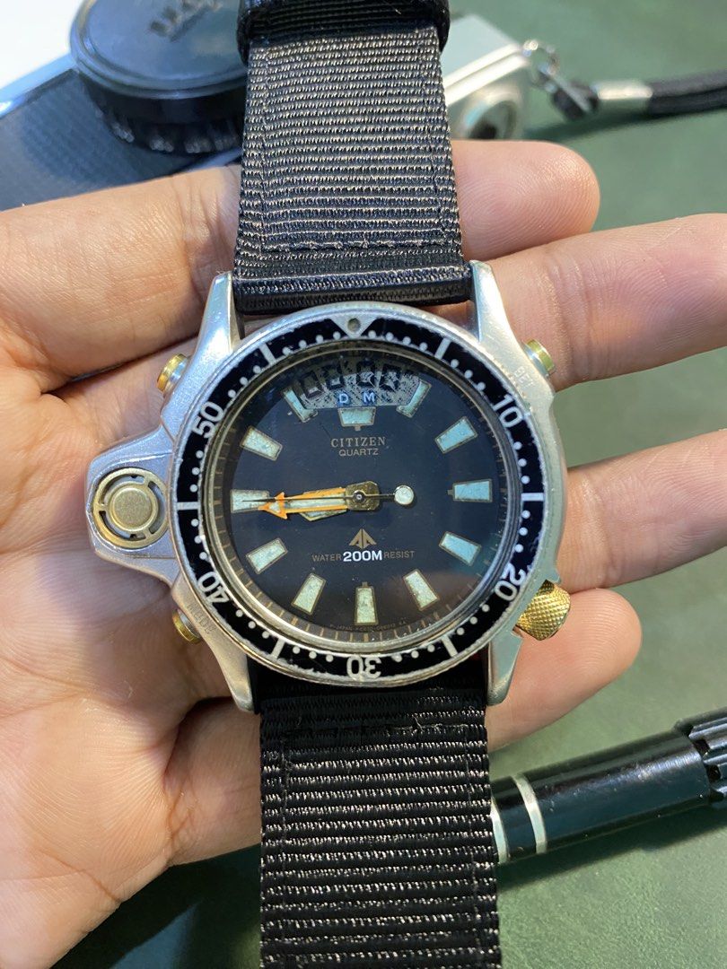 Citizen aqualand first gen (Category: Men's Watches) located in Cebu City. Submitted by unoverse_vntg (Listing ID 1468292458, Image 1). Description: Citizen aqualand First gen C022-088093 Working perfect Digital and analogue All buttons functions All original head Nato strap.