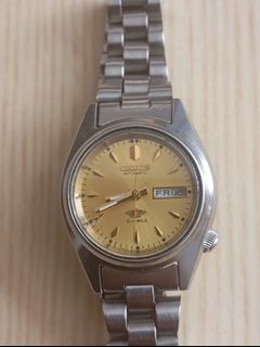 (Category: ) located in . Submitted by quick_deals_great_finds2 (Listing ID 1468331175, Image 1). Description: .