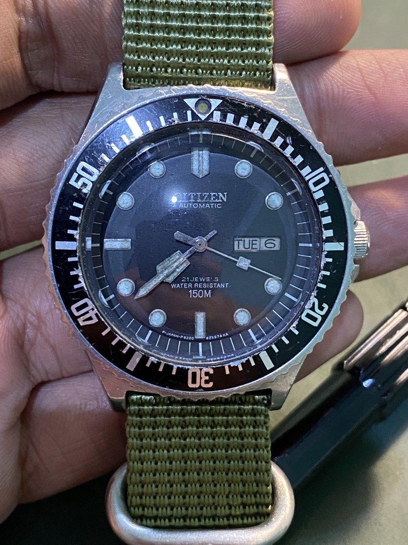 Citizen paddle diver's (Category: Men's Watches) located in Cebu City. Submitted by unoverse_vntg (Listing ID 1468292896, Image 2). Description: Citizen diver's "paddle" 4-822145 GN-4-S Year 1980s Automatic Smooth rotating bezel Working perfect Recently serviced 1 month mechanical warranty .