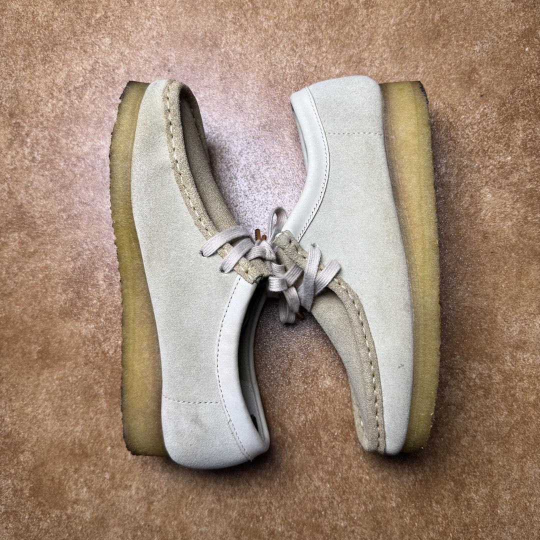 CLARKS WALLABE (Category: Sneakers) located in Panabo. Submitted by shoerarefinds (Listing ID 1468305152, Image 3). Description: ÇĻÂŘĶŚ ŴÂLŁÂBÈ SIZE: CM 23.5 / EURO 37 ½/ US 7 Excellent Condition, missing clarks emblem LOCATION: PANABO CITY, DAVAO DEL NORTE, 8105 2100 FREESHIPPING.