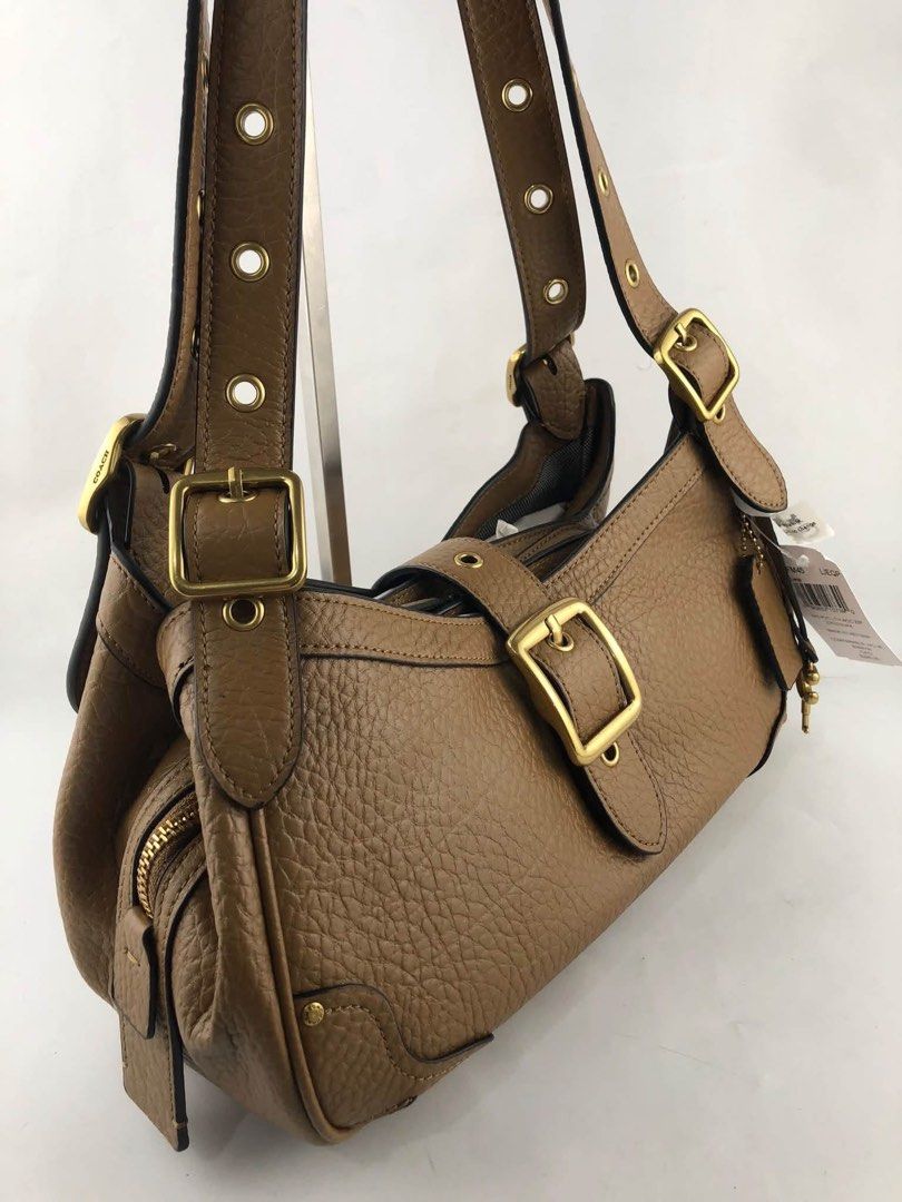Coach Drifter Shoulder Bag (Category: Shoulder Bags) located in Binan City. Submitted by pinkykeenshop (Listing ID 1468287314, Image 2). Description: .