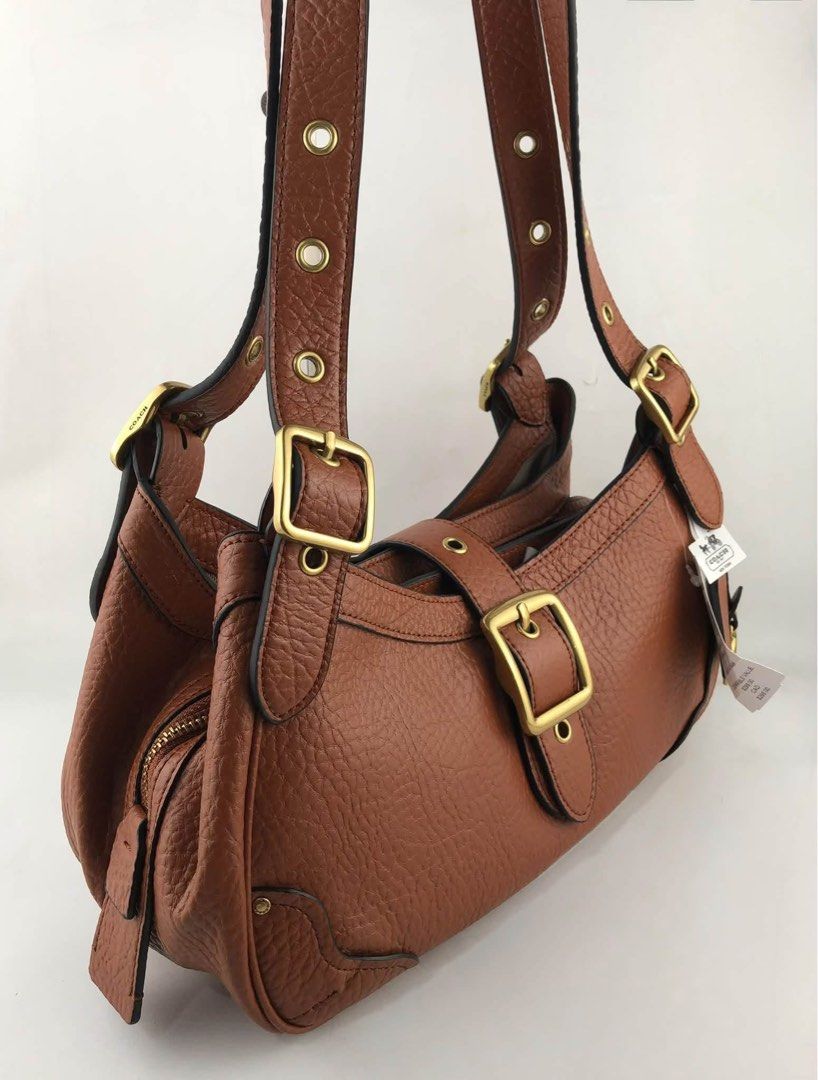 Coach Drifter Shoulder Bag (Category: Shoulder Bags) located in Binan City. Submitted by pinkykeenshop (Listing ID 1468287353, Image 2). Description: .