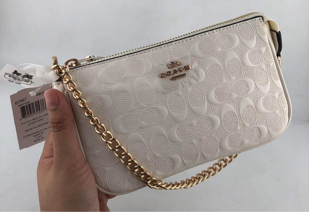 Coach Nolita (Category: Shoulder Bags) located in Binan City. Submitted by pinkykeenshop (Listing ID 1468287255, Image 2). Description: .