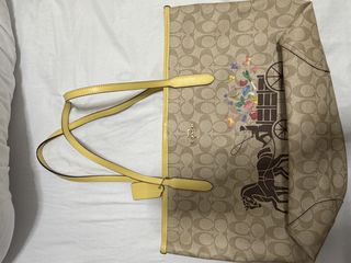 (Category: ) located in . Submitted by decluttering_. (Listing ID 1468290169, Image 1). Description: .