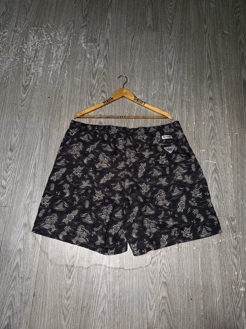 COLUMBIA PFG SHORT BIG SIZE (Category: Shorts) located in Manila. Submitted by triptothrift7 (Listing ID 1468339606, Image 2). Description: message if you are interested! for fast transaction COLUMBIA PFG SHORT BIG SIZE for only 650 free shipping size 2XL waistline 40 x 46 length 20 hem 13 no issue need wash only excellent condition color rate 9/10 authentic legit mode of payment gcash or bank transfer location Biñan laguna.