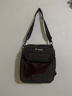 (Category: ) located in . Submitted by zeusthriftfinds (Listing ID 1468458973, Image 1). Description: .