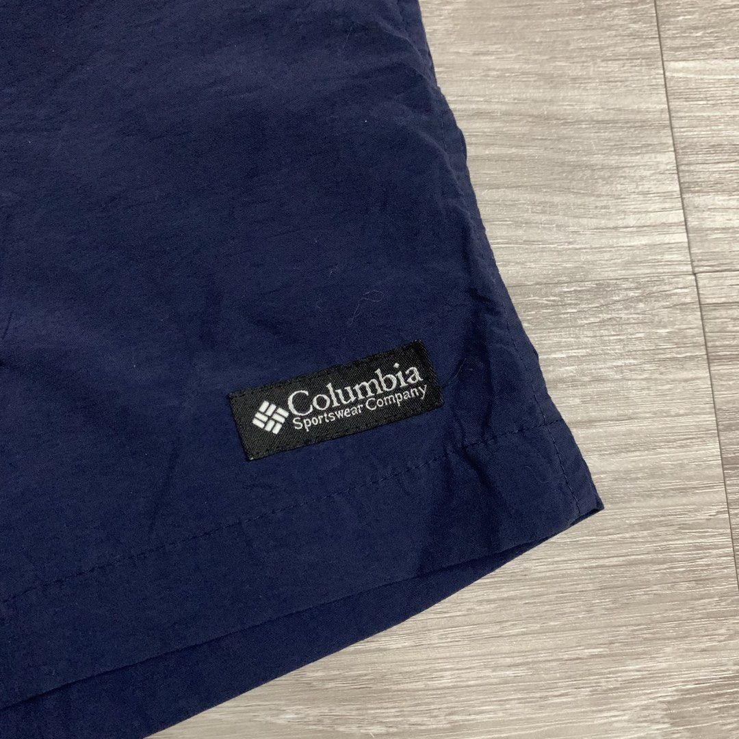 Columbia trek (Category: Activewear) located in Cavite. Submitted by yobubsss (Listing ID 1468449486, Image 2). Description: Size Large 32-38w 17L Good condition No issue.