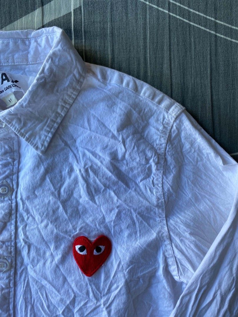 Comme des garcons long sleeve (Category: Longsleeves) located in Manila. Submitted by raymondrob54698 (Listing ID 1468313838, Image 2). Description: size medium 17x23.