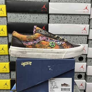 (Category: ) located in . Submitted by pickplanet_sneaker_shirt (Listing ID 1468477348, Image 1). Description: .