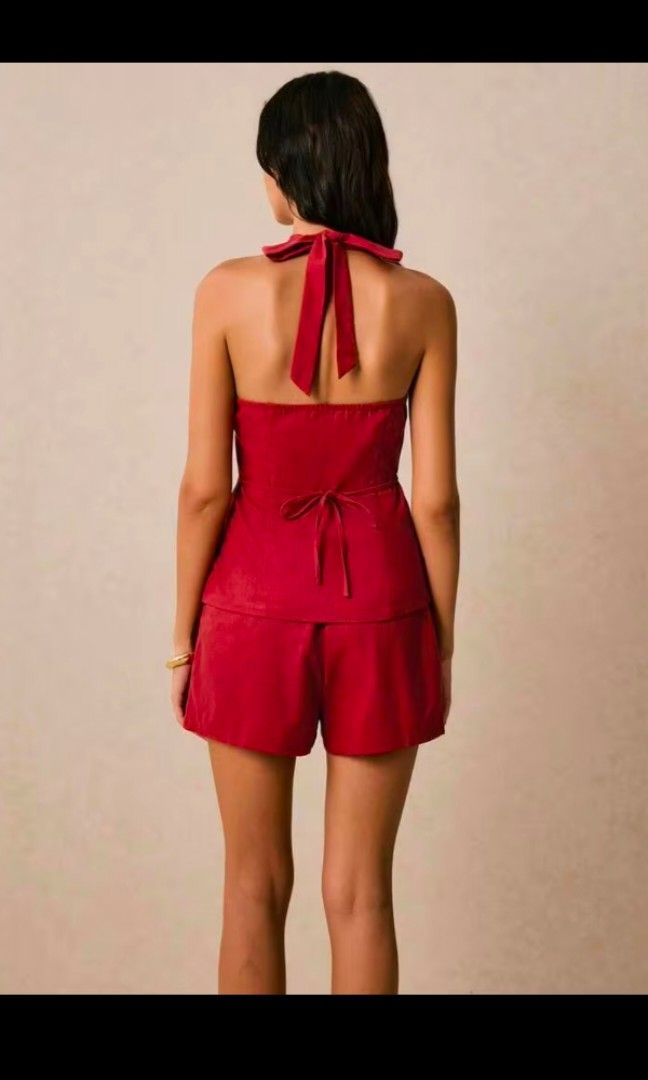 Coords halter vest and shorts (Category: Sets or Coordinates) located in Binan City. Submitted by jhengsclothingshop (Listing ID 1468292790, Image 3). Description: 25-26 waistline.