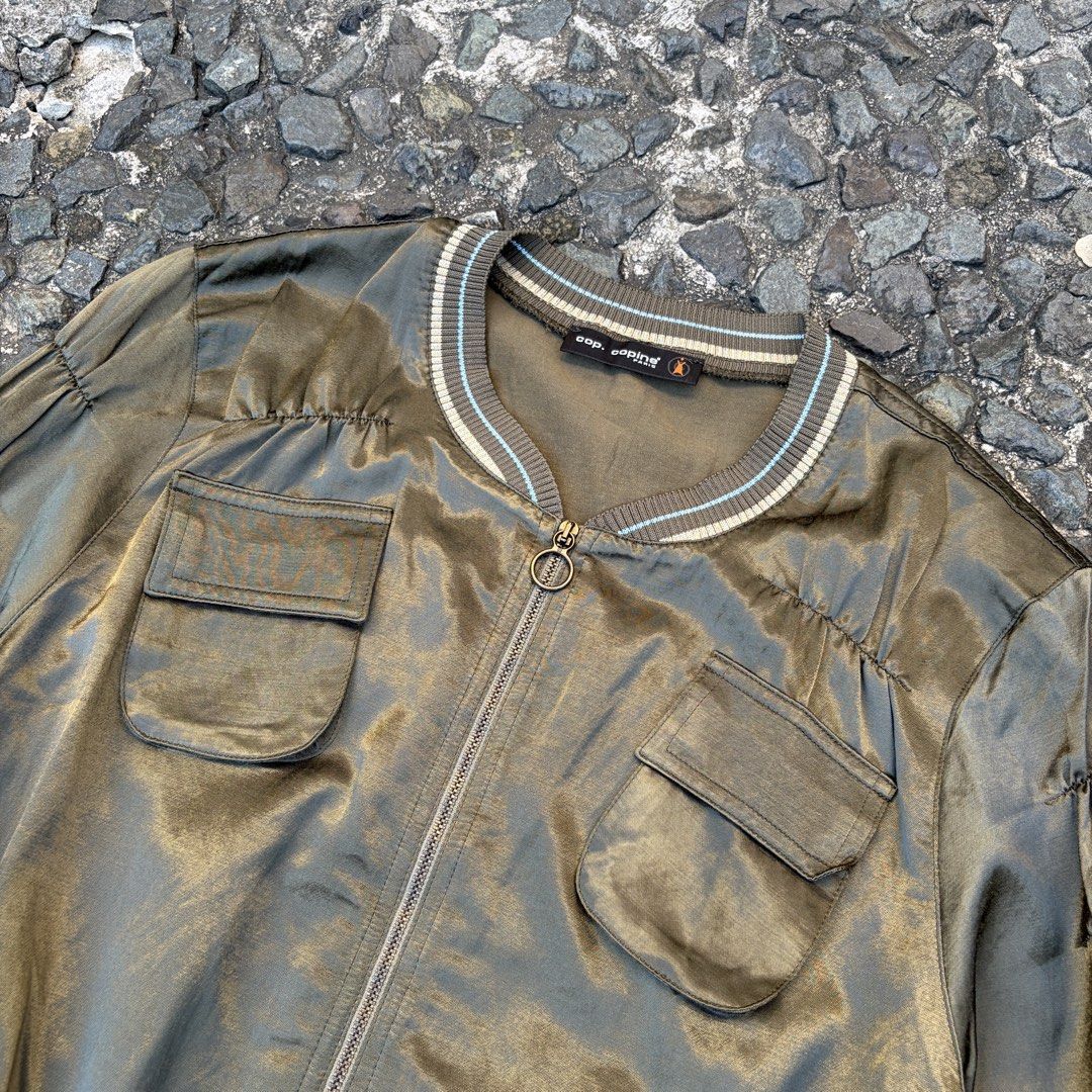 Cop Copine Paris Blouson Jacket (Category: Coats, Jackets and Outerwear) located in Manila. Submitted by stablesource (Listing ID 1468406790, Image 2). Description: Cop Copine Paris Blouson Jacket Size 42 Dimension: 19 Width 22 Length Needwash Kindly Check All Details Before Purchase🤝.