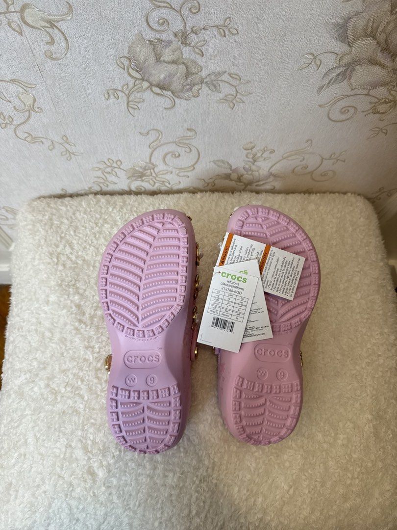 Crocs LoveShackFancy Classic Platform Clog in Ballerina Pink (Category: Slippers and slides) located in Quezon City. Submitted by vpauline (Listing ID 1468329846, Image 2). Description: with tag.