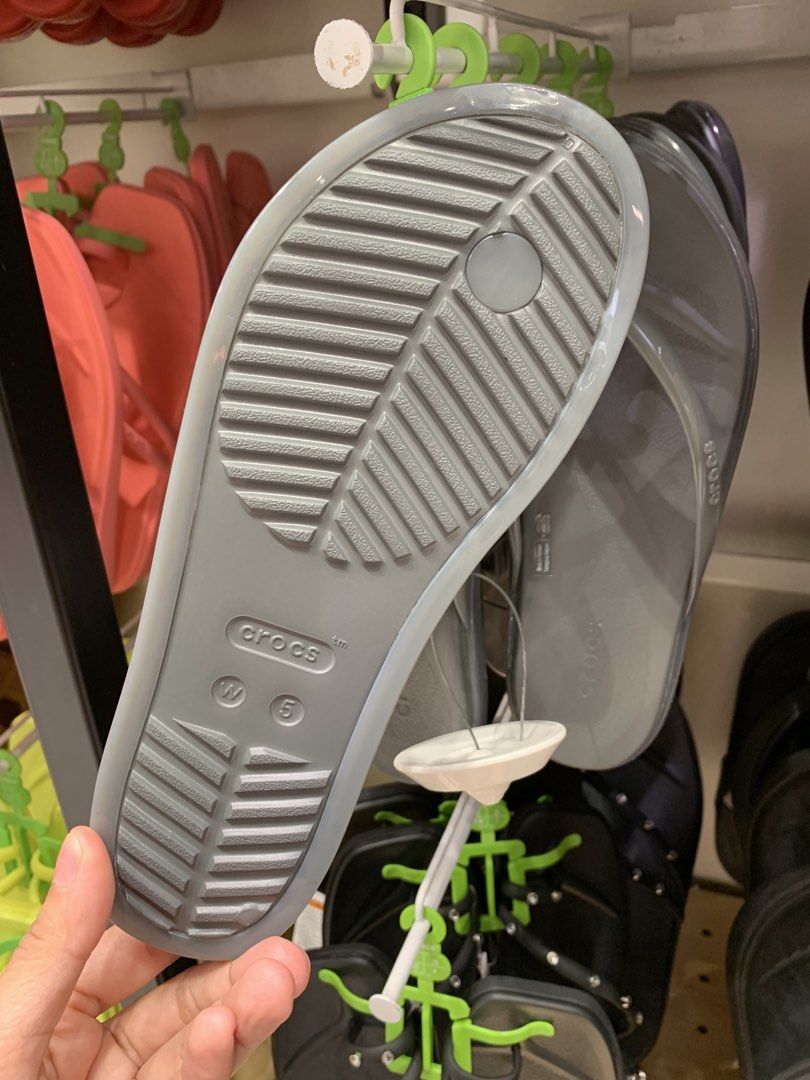 Crocs Miami Flip Round Jelly (Category: Slippers and slides) located in Marikina City. Submitted by ilas.ph (Listing ID 1468391286, Image 3). Description: Orig crocs Jelly dark gray Size 6,7,8,9 Same day delivery NO COD .
