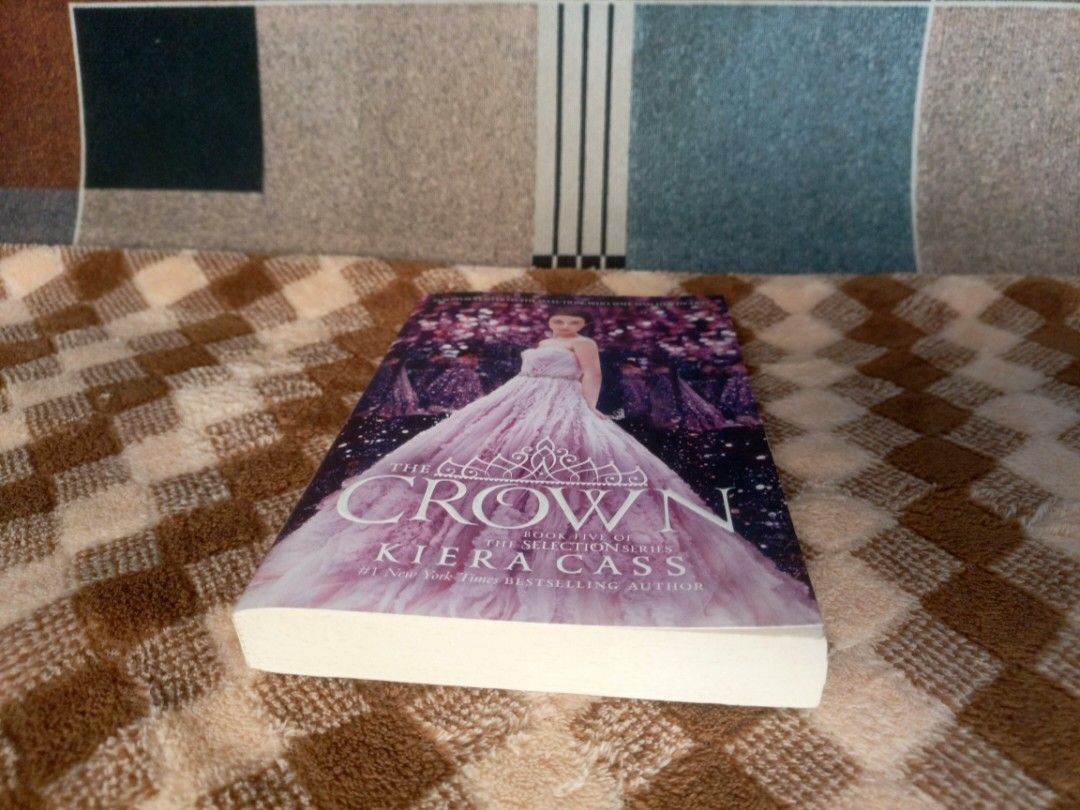 Crown by Kiera Cass (Category: Storybooks) located in Bambang. Submitted by axela21 (Listing ID 1462806073, Image 2). Description: PM FOR MORE DETAILS.