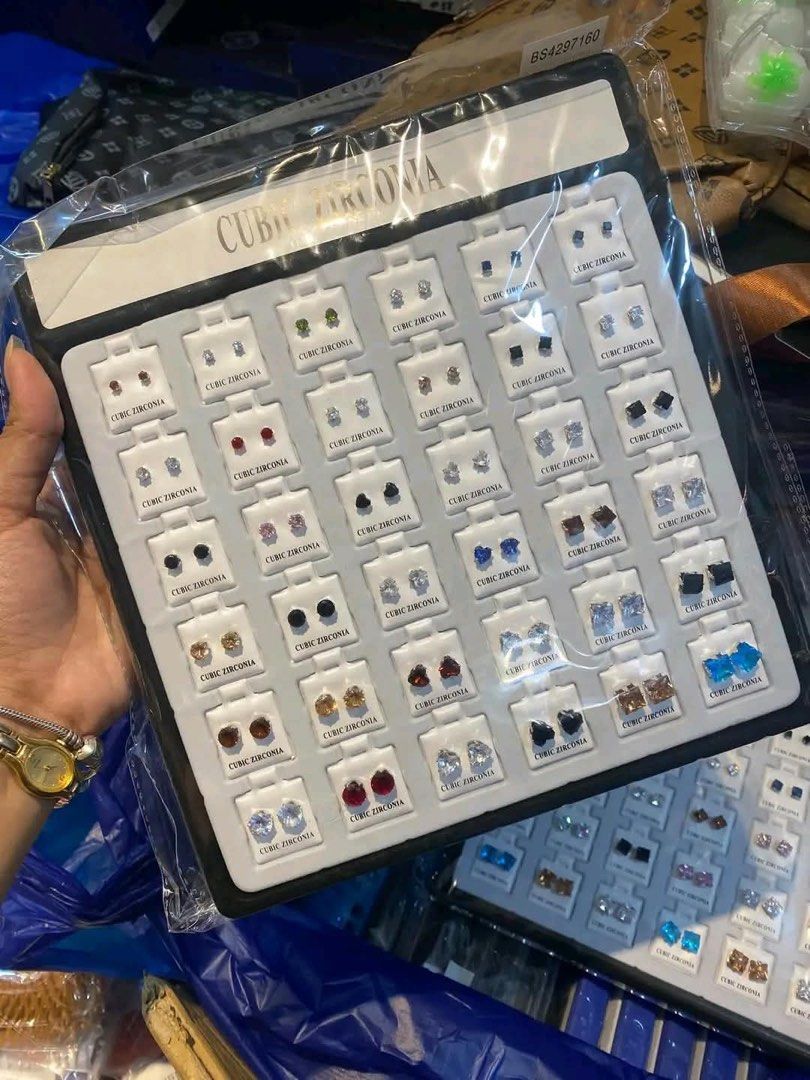 Cubic Zirconia Earrings (Category: Earrings) located in Antipolo. Submitted by sarisarionlinestore (Listing ID 1468284111, Image 3). Description: .