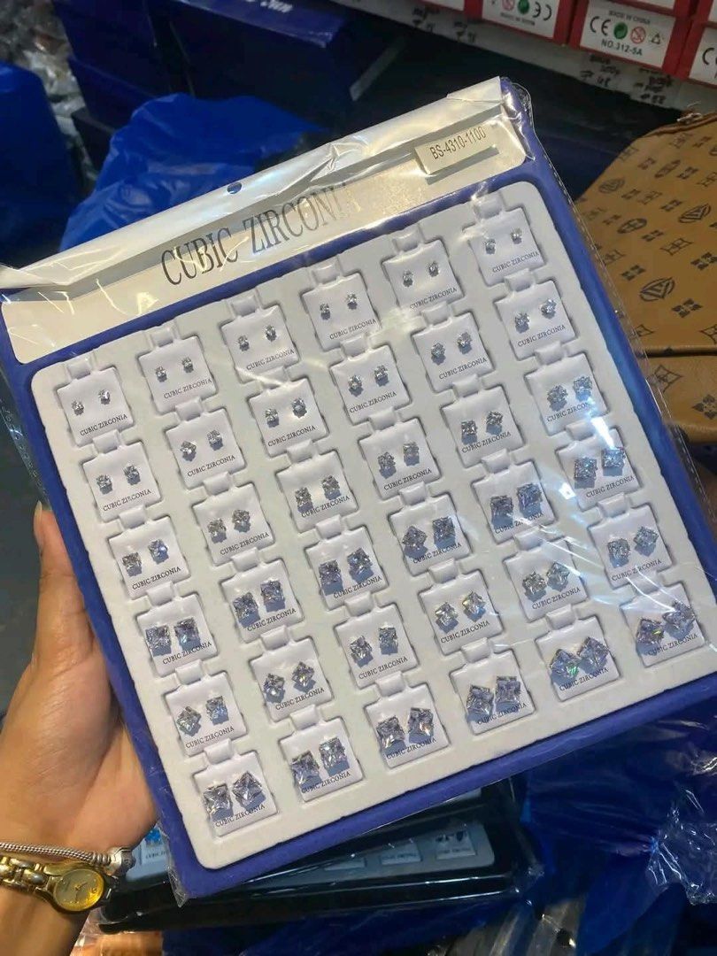 Cubic Zirconia Earrings (Category: Earrings) located in Antipolo. Submitted by sarisarionlinestore (Listing ID 1468284111, Image 2). Description: .