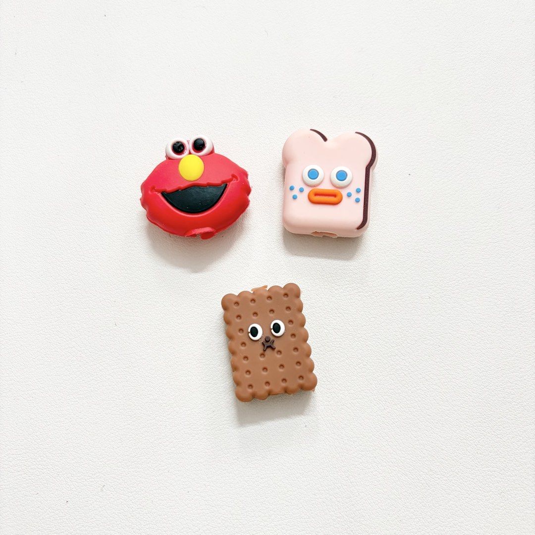 Cute Cable Protector (Category: Cables & Adaptors) located in Kuala Lumpur. Submitted by sgl1051 (Listing ID 1468445650, Image 1). Description: take all for RM2.