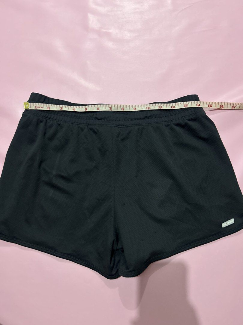 Danskin Active Short (Category: Activewear) located in Manila. Submitted by chen_clybelles (Listing ID 1468439578, Image 3). Description: S to M.
