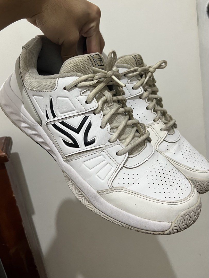 Decathlon artengo pickleball shoes (Category: Other Sports Equipment and Supplies) located in Lapu Lapu. Submitted by ethan_005 (Listing ID 1468449224, Image 1). Description: Decathlon TS160 Multi-Court Tennis/Pickleball Shoes Price:800 negotiable ‼️‼️ Size: US 10 / EU 44 Condition: 8/10 need clean lang shoelace Rfs: extra shoes used only 1 month Location: Lapu Lapu kagudoy Maxim pay first / meet up / pick up.