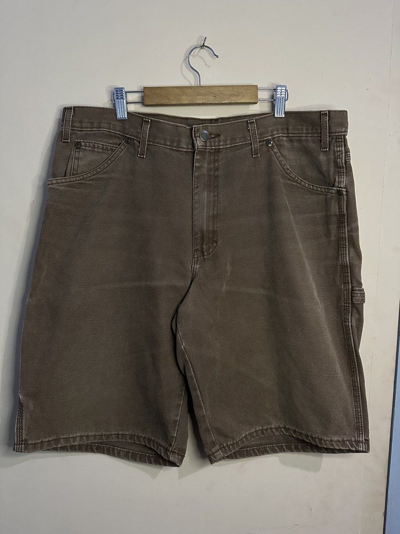 DECKIES CHOCO BROWN CARP JORTS (Category: Shorts) located in Manila. Submitted by bendeictsthrift53 (Listing ID 1468344794, Image 1). Description: - DICKIES CHOCO BROWN CARP JORTS - EXCELLENT CONDITION - NO ISSUE ALREADY WASH - W 34 to 36 L 21 Hem 13.