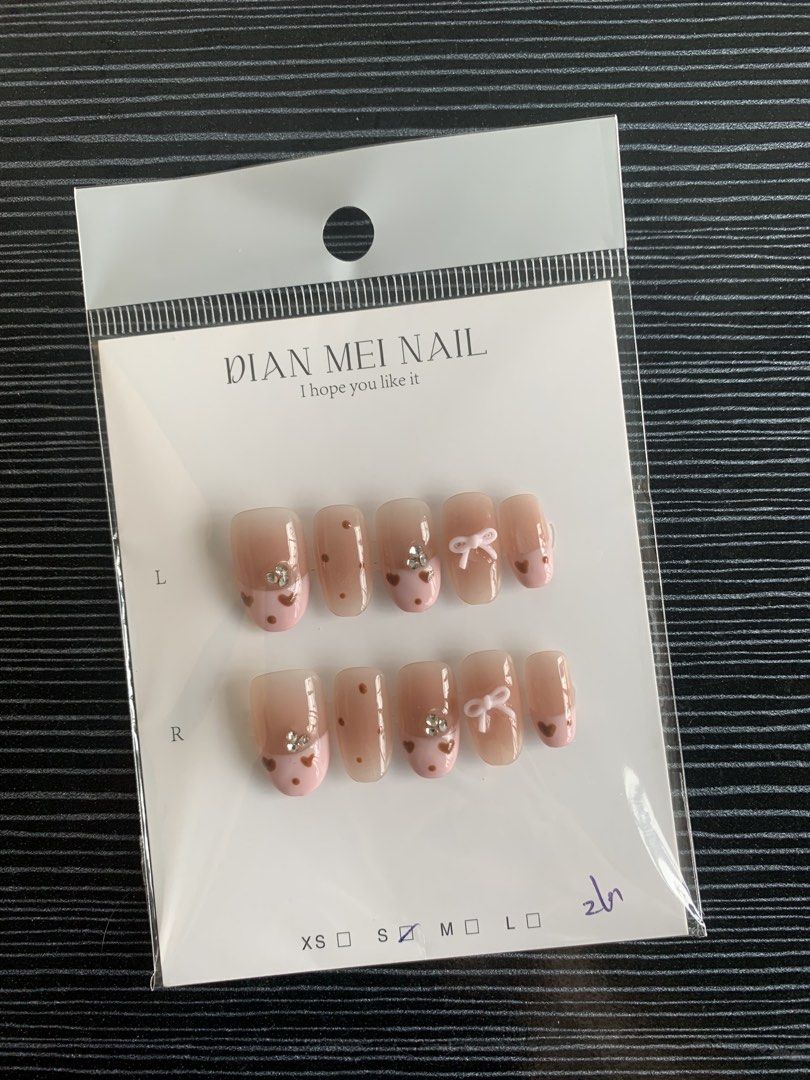 DECLUTTERING 🎀 SMALL SIZE | PRESS ON NAILS (Category: Hands & Nails) located in Cavite. Submitted by kyotibunny (Listing ID 1468364273, Image 3). Description: ♡ Brandnew ♡ Small size ♡ 60 pesos each ☆ Free (1) jelly tabs ☆ Free nail tool kits ♧ Visit my profile for more....