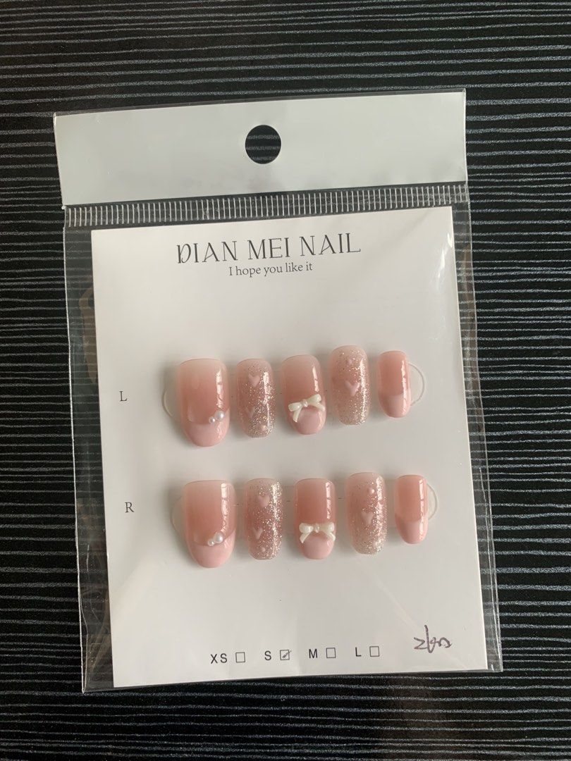 DECLUTTERING 🎀 SMALL SIZE | PRESS ON NAILS (Category: Hands & Nails) located in Cavite. Submitted by kyotibunny (Listing ID 1468364275, Image 3). Description: ♡ Brandnew ♡ Small size ♡ 60 pesos each ☆ Free (1) jelly tabs ☆ Free nail tool kits ♧ Visit my profile for more....