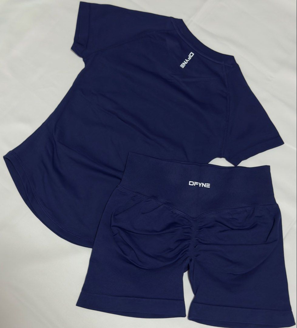 DEFYNE WORKOUT SETS (Category: Activewear) located in Paranaque City. Submitted by mexiebunny (Listing ID 1468458504, Image 3). Description: no lp.