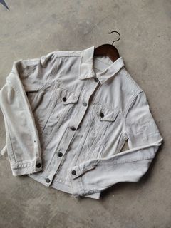 (Category: ) located in . Submitted by weirdoswear (Listing ID 1468316775, Image 1). Description: .