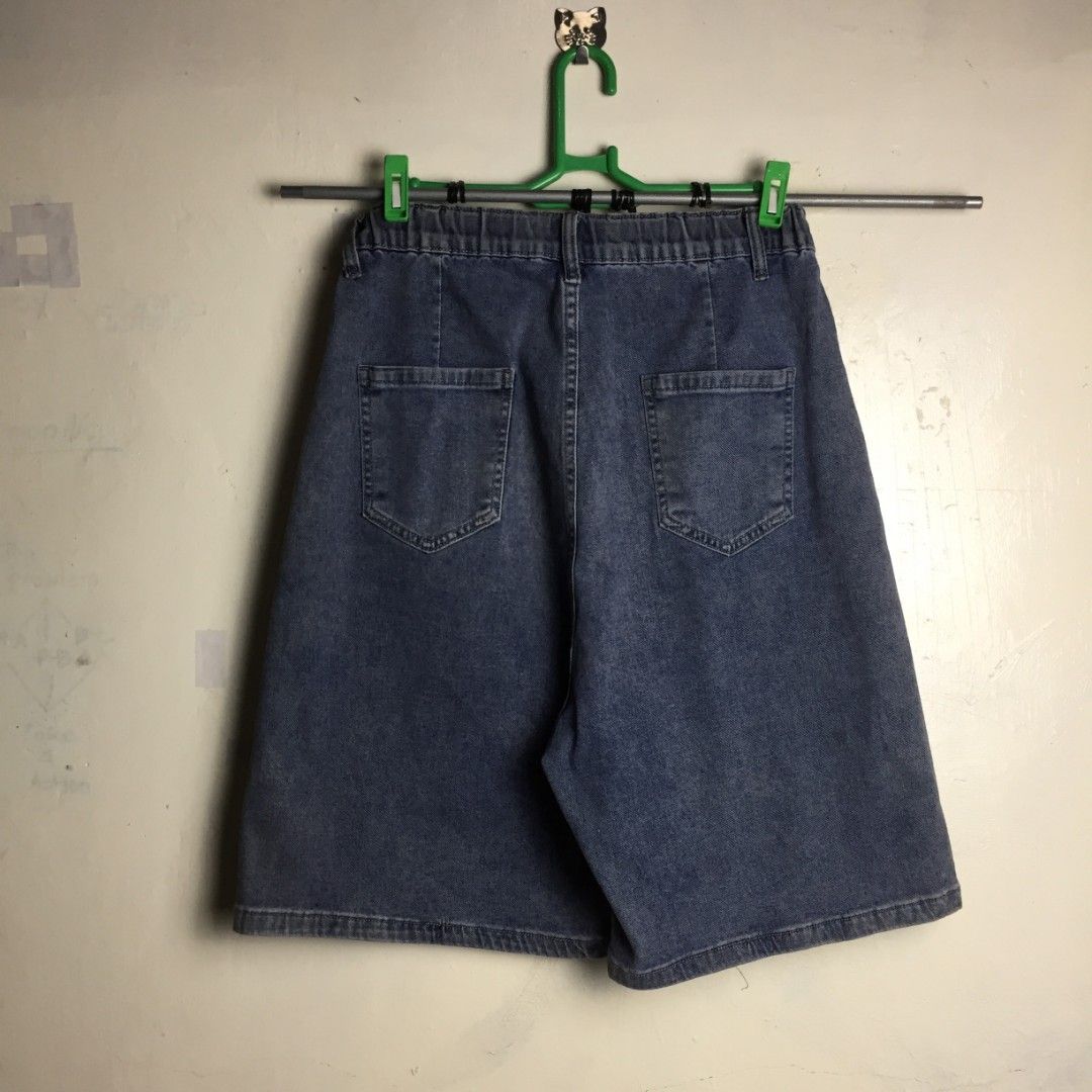 DENIM JORTS (Category: Activewear) located in Baybay. Submitted by offrackproject (Listing ID 1468471382, Image 2). Description: .