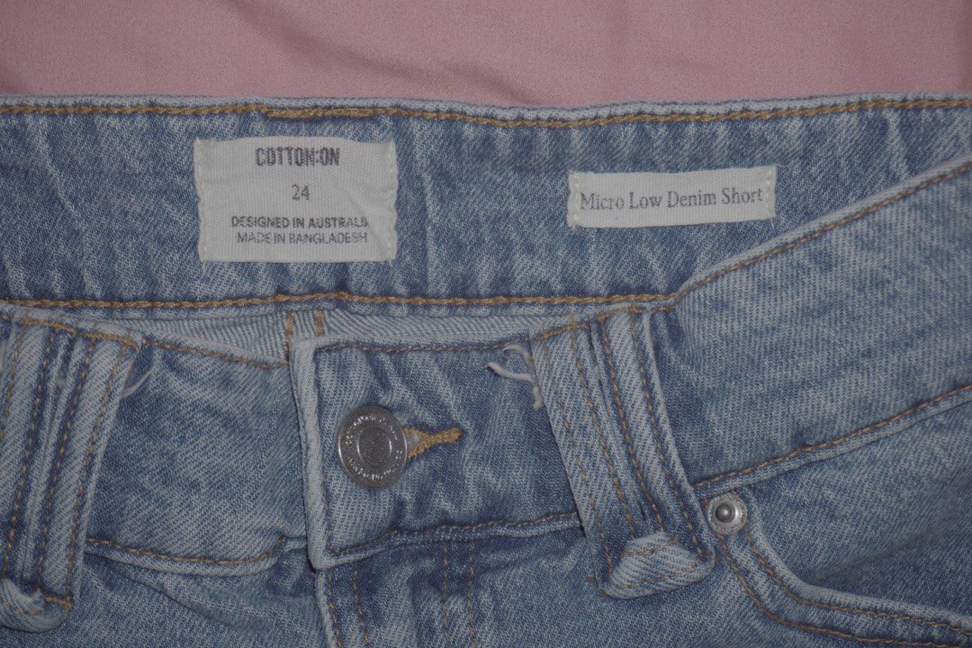 denim micro shorts (Category: Shorts) located in Batangas. Submitted by miuparfait (Listing ID 1468412327, Image 3). Description: COTTON ON MICRO DENIM SHORTS (I❤️NY) ₱750 SIZE: 24 (LOWRISE) WAIST: 14” (FLATLAY) LENGTH: 9” (FLATLAY) ISSUES: X (personally owned & bought it for full price) BATANGAS GOTYME & JNT.
